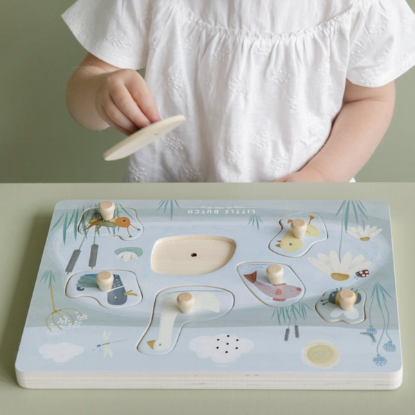 Steckpuzzle mit Tiergeräuschen von Little Dutch