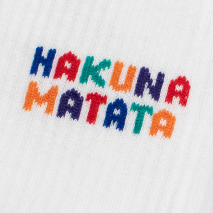 "Hakuna Matata" - weiße Tennissocken von J. Clay für Frauen und Männer