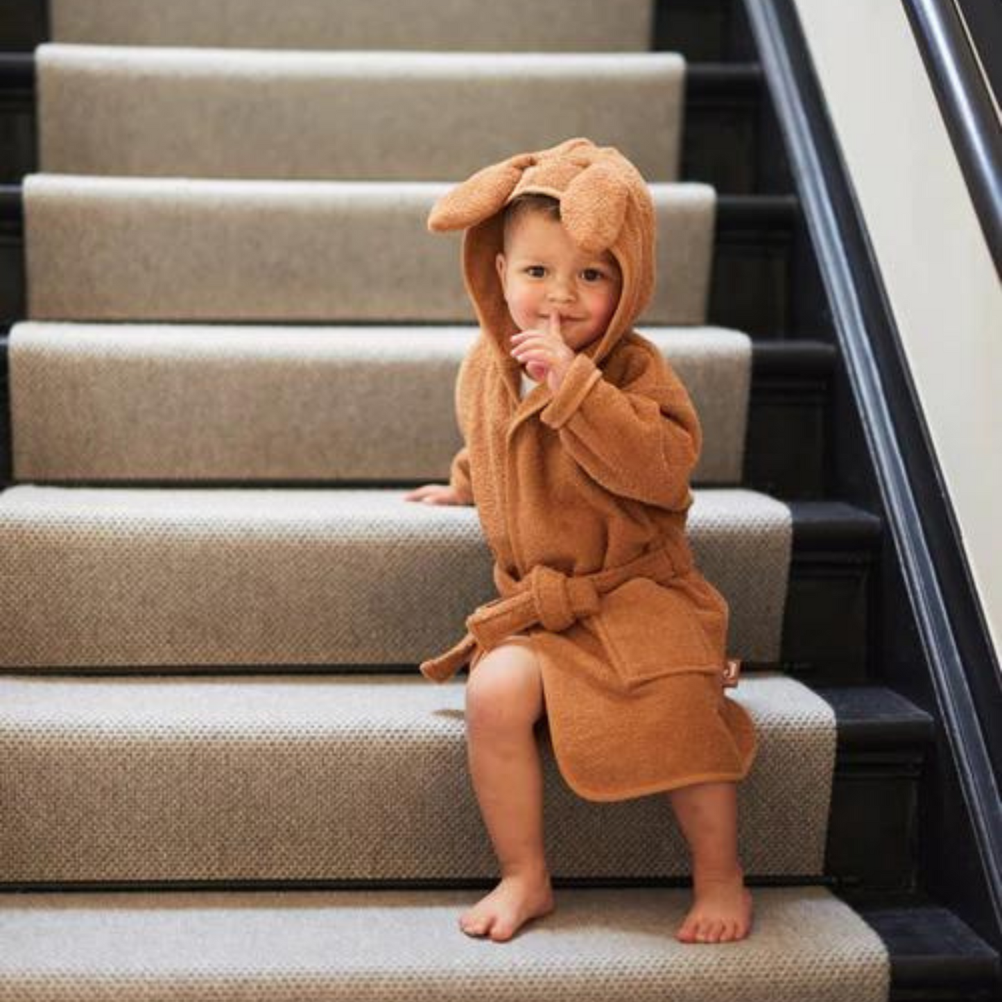 Karamellfarbender Bademantel mit Hasenohren für Kinder, verschiedene Größen