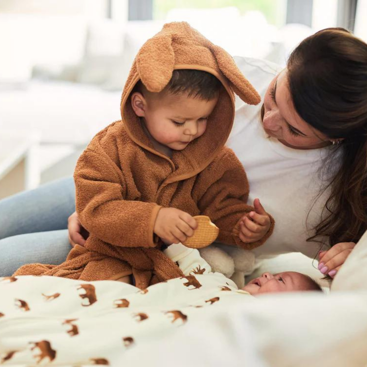 Karamellfarbender Bademantel mit Hasenohren für Kinder, verschiedene Größen